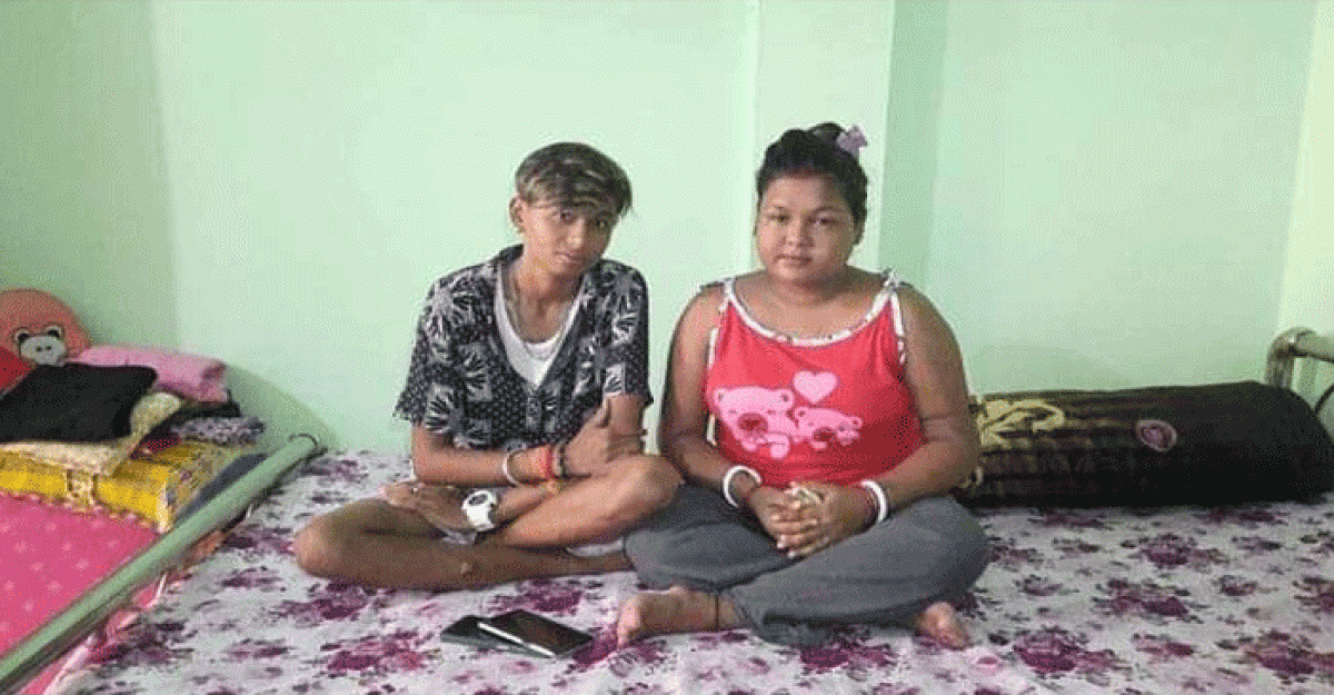 শিলিগুড়িতে বিয়ে করলেন ২ নারী!