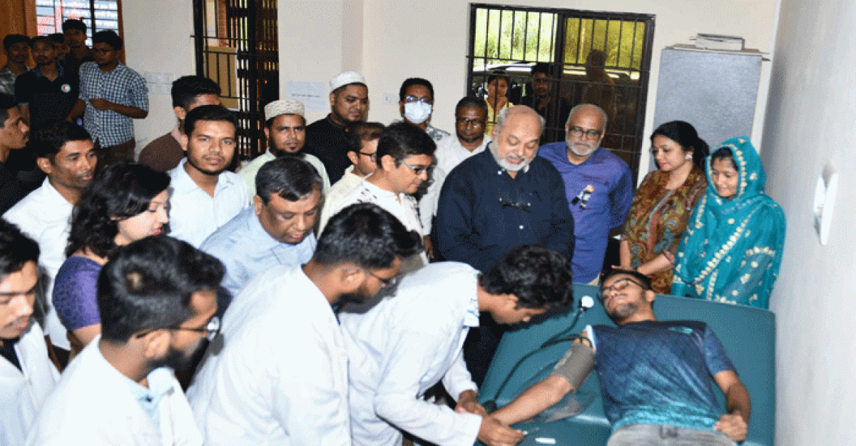 শোকাবহ আগস্ট উপলক্ষে নোবিপ্রবিতে স্বেচ্ছায় রক্তদান কর্মসূচি