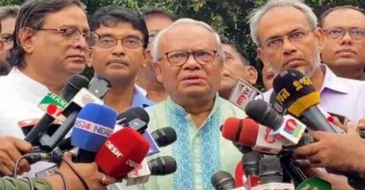 বিএনপির শীর্ষ নেতাদের সিঙ্গাপুর গমন, যা বললেন রিজভী