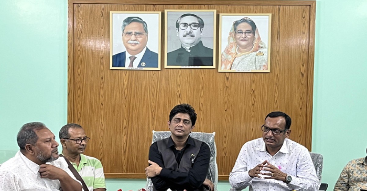আগামী নির্বাচনে প্রতিদ্বন্দ্বিতার ঘোষণা দিলেন রাষ্ট্রপতিপুত্র আরশাদ আদনান রনি