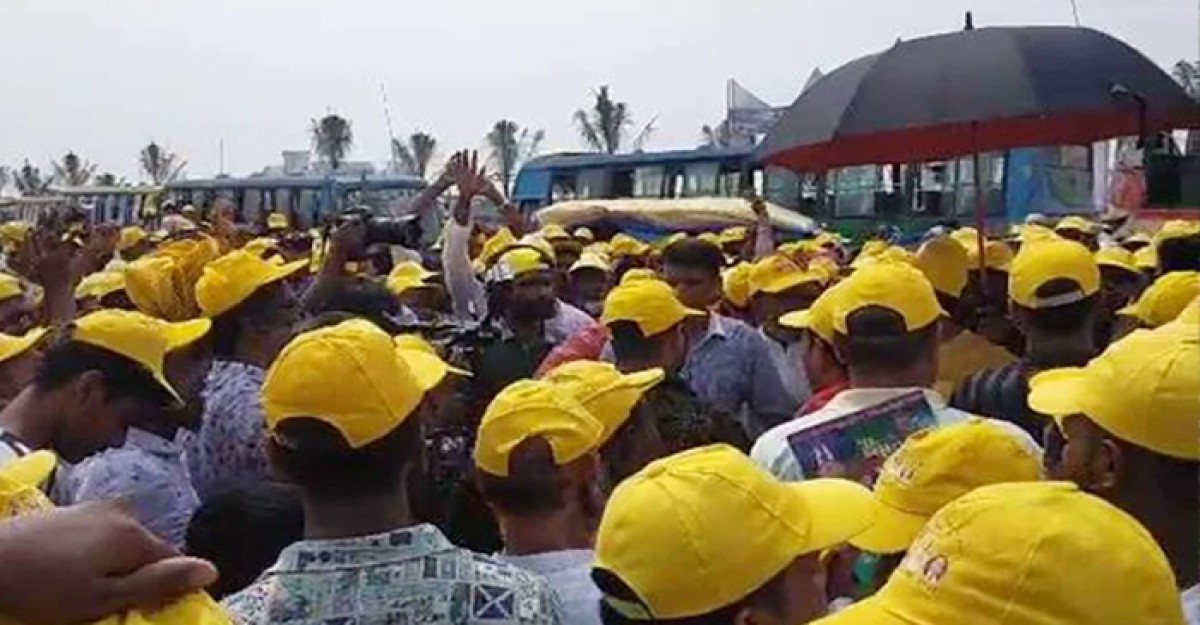 সুধী সমাবেশে জড়ো হচ্ছেন আ.লীগের নেতাকর্মীরা