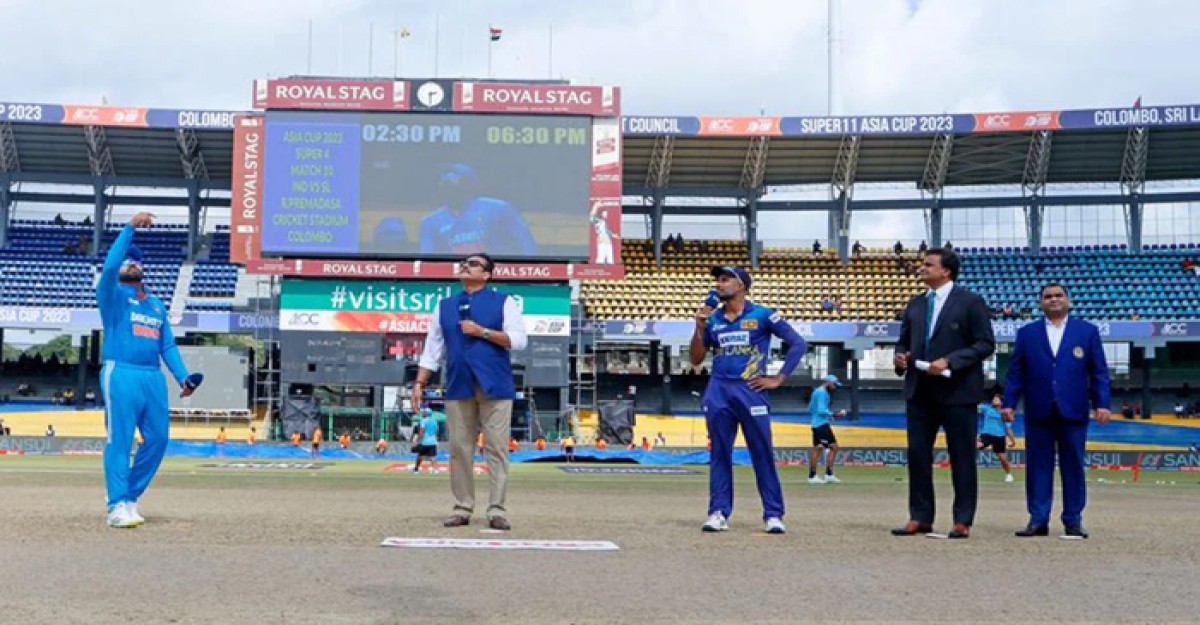 টস জিতে ব্যাটিংয়ে ভারত
