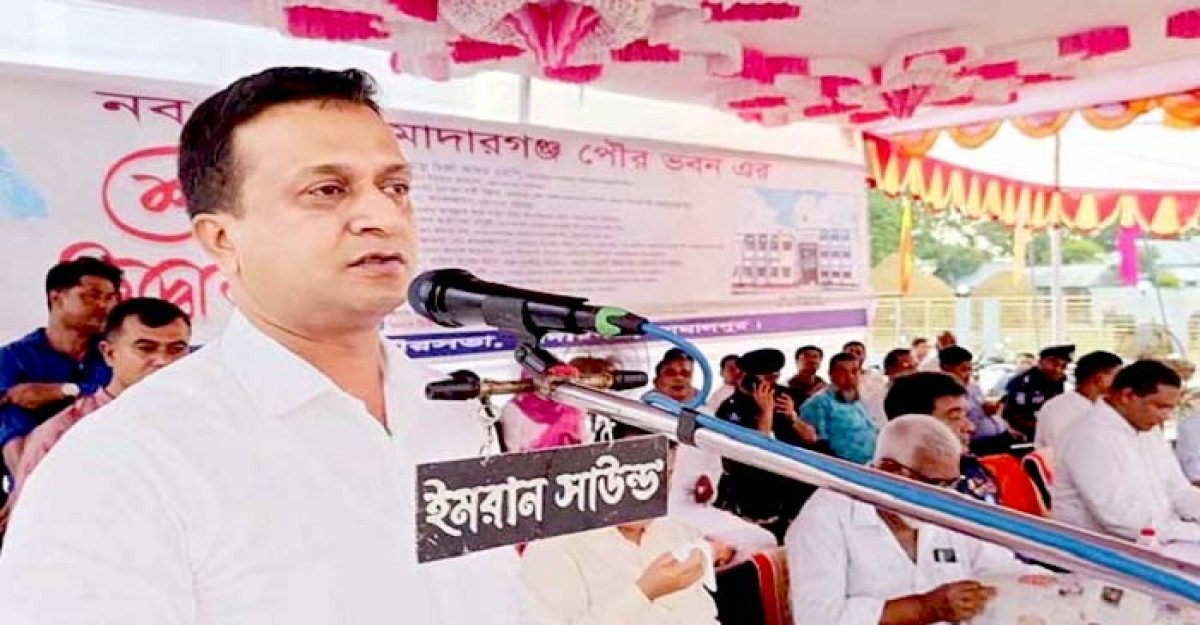 আ.লীগের পক্ষে ভোট চাওয়া জামালপুরের সেই ডিসিকে প্রত্যাহার