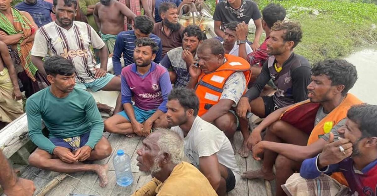 এক ফোনে প্রাণে বাঁচল ২৯ জন