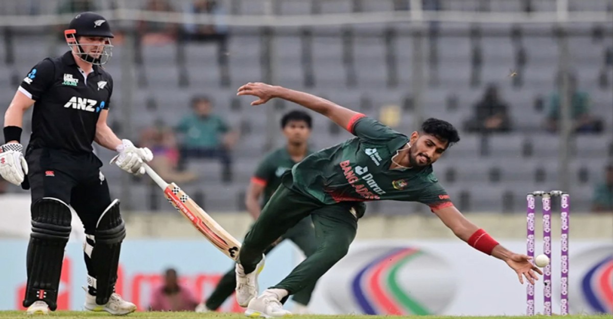 টাইগারদের ২৫৫ রানের টার্গেট দিল নিউজিল্যান্ড