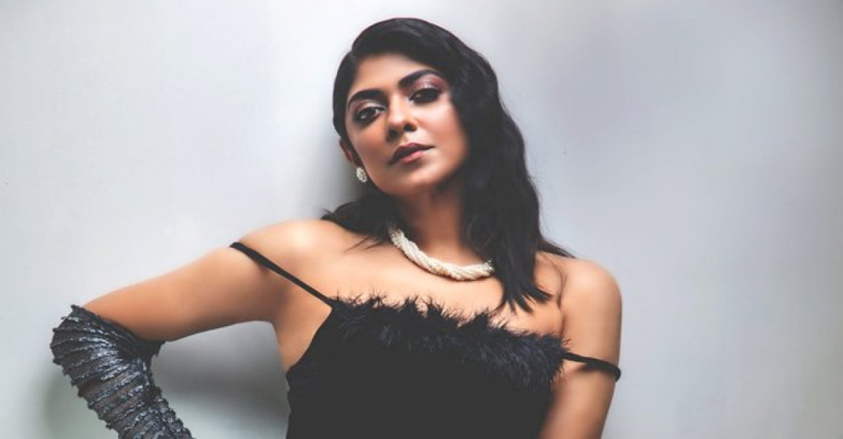 গিনেস বুকে নাম লেখালেন বাংলাদেশি মডেল তোরসা