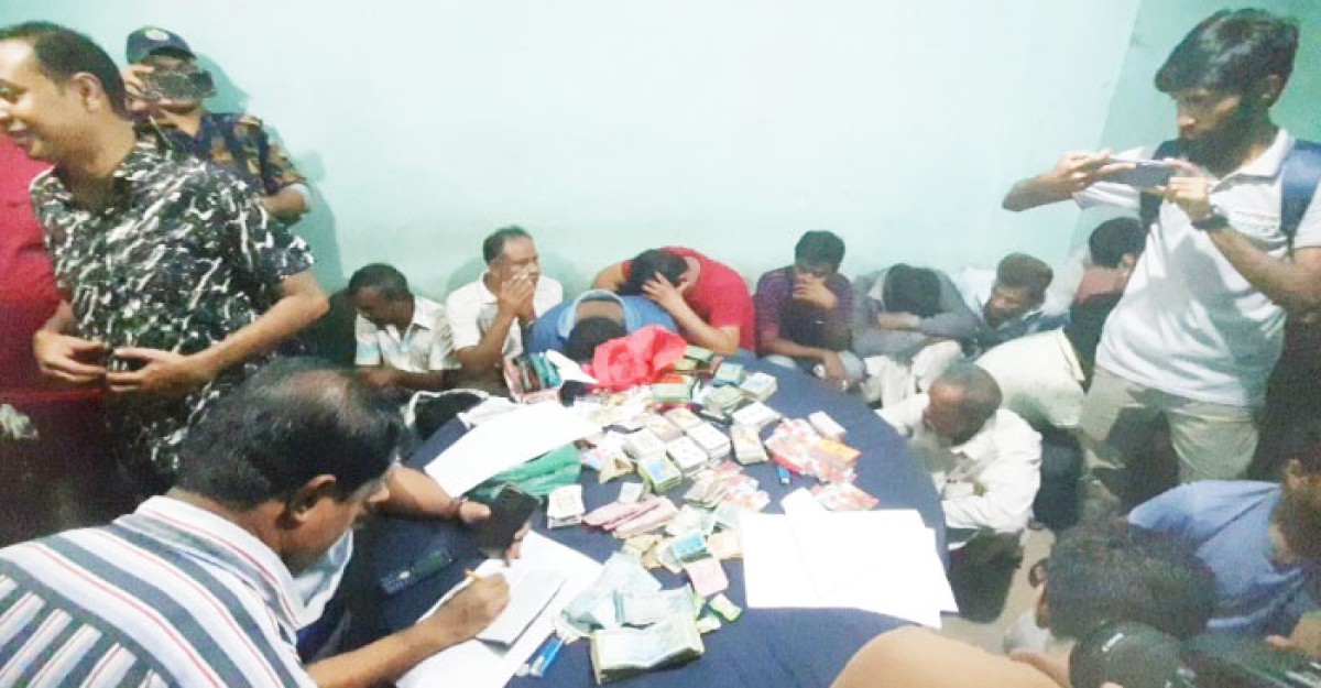 পার্বত্য অঞ্চল এখন জুয়ার স্বর্গরাজ্য