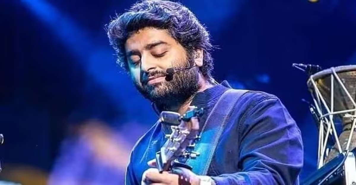 ফের ঢাকার সিনেমায় গাইবেন অরিজিৎ সিং