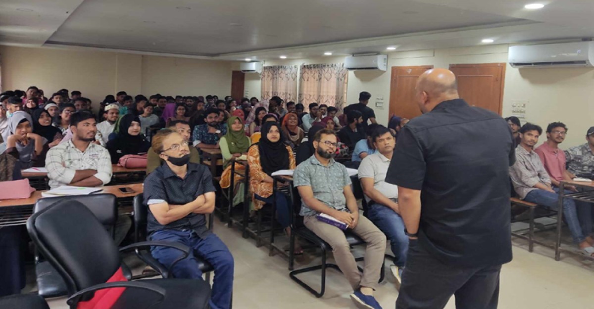 কুবিতে প্রত্নতত্ত্ব বিভাগে ক্যারিয়ার ওয়ার্কশপ অনুষ্ঠিত
