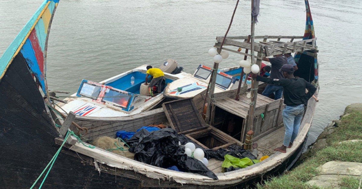 ১ লাখ ৩০ হাজার ইয়াবাসহ আটক ৪, ট্রলার জব্দ