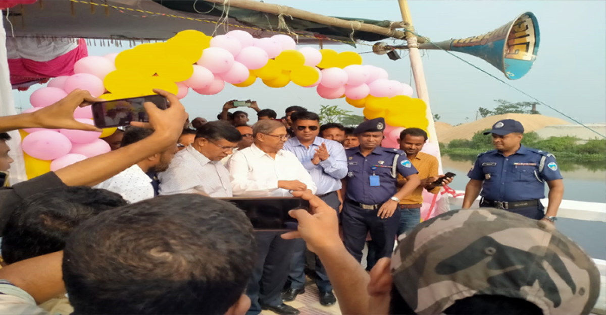 ডাকাতিয়া নদীতে বিআইডব্লিউটিএ’র ওয়াকওয়ে উদ্বোধন