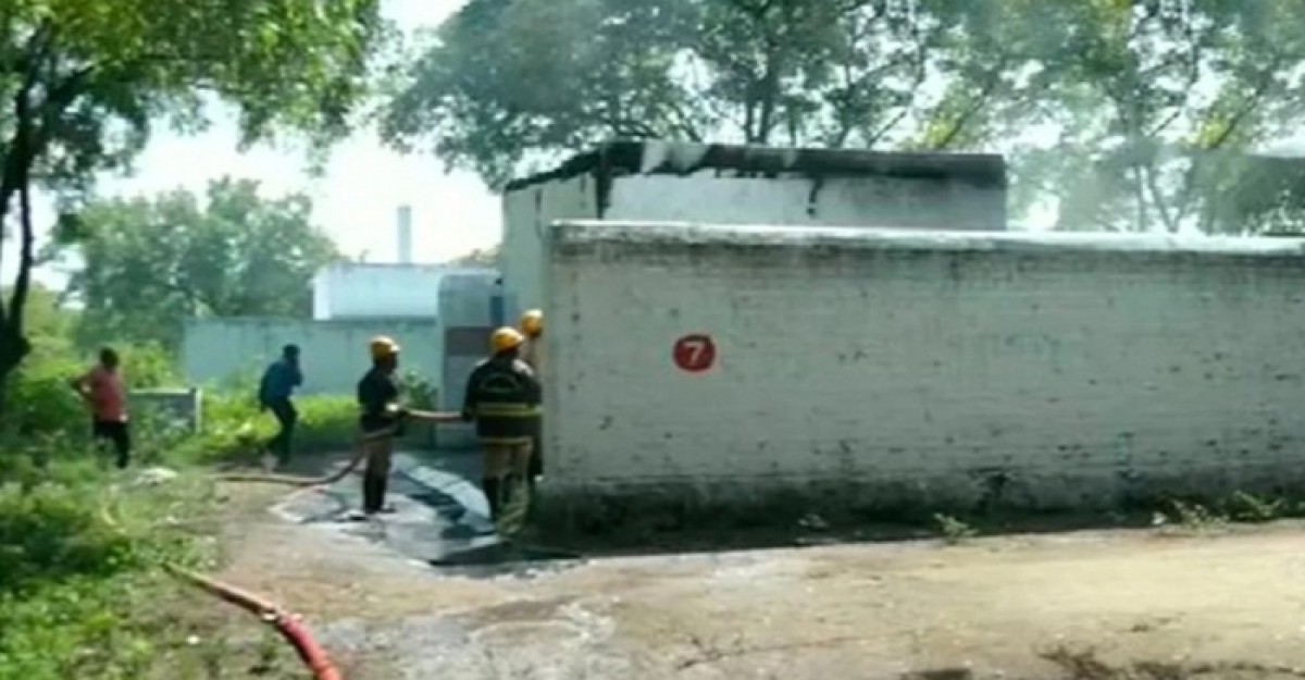 ভারতে বাজি কারখানা বিস্ফোরণে ৯ মহিলাসহ নিহত ১৮!