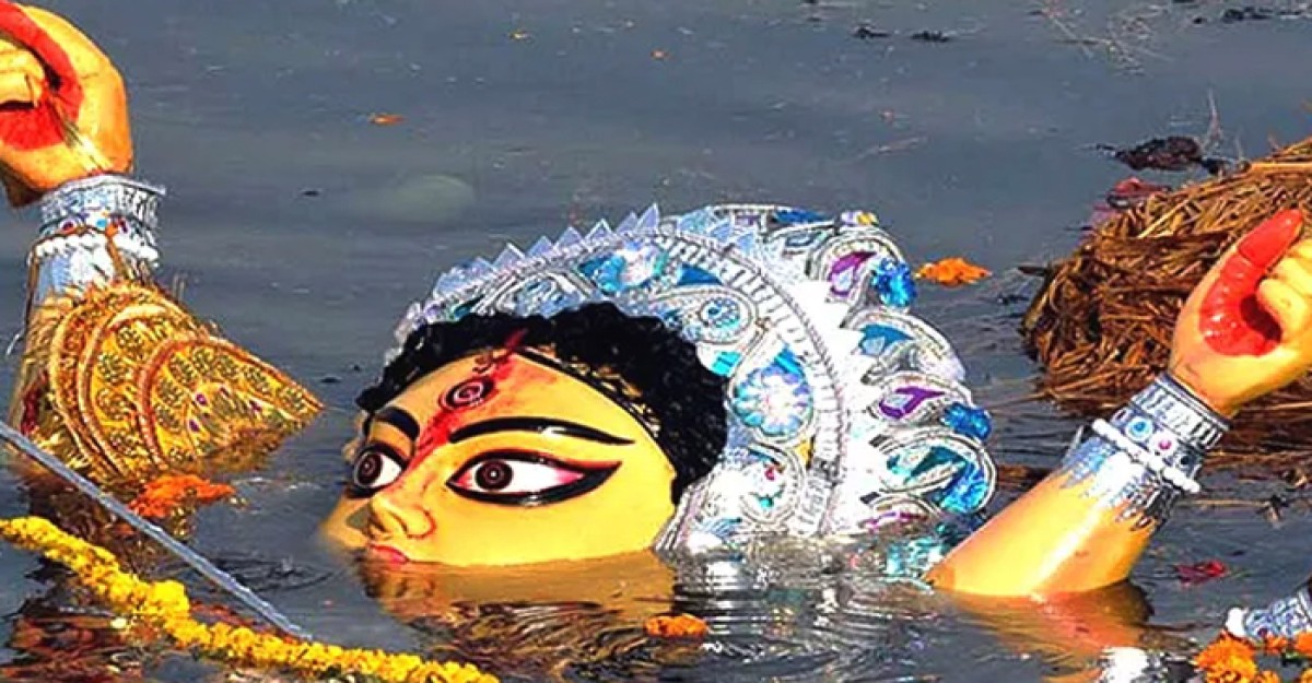 গোবিন্দগঞ্জে বিসর্জনে মধ্যদিয়ে শেষ হলো শারদীয় দুর্গোৎসব