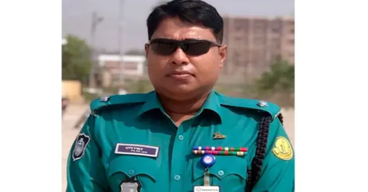 কনস্টেবলের ‘মিস ফায়ারে’ ওসি আহত