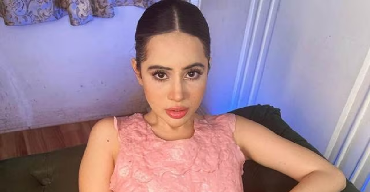 উরফি জাভেদের নামে মামলা করল পুলিশ