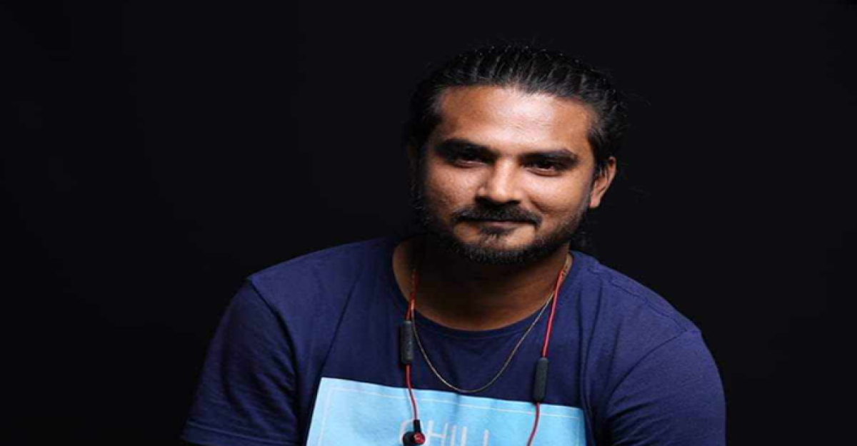 সাড়া ফেলেছে রাজীব শাহ্’র ‘ভব নদী’
