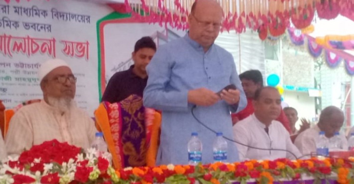 ‘হিরো আলমের গায়ে ধাক্কা লাগলে জাতিসংঘ নড়ে ওঠে, ফিলিস্তিনির বেলায় দর্শক,