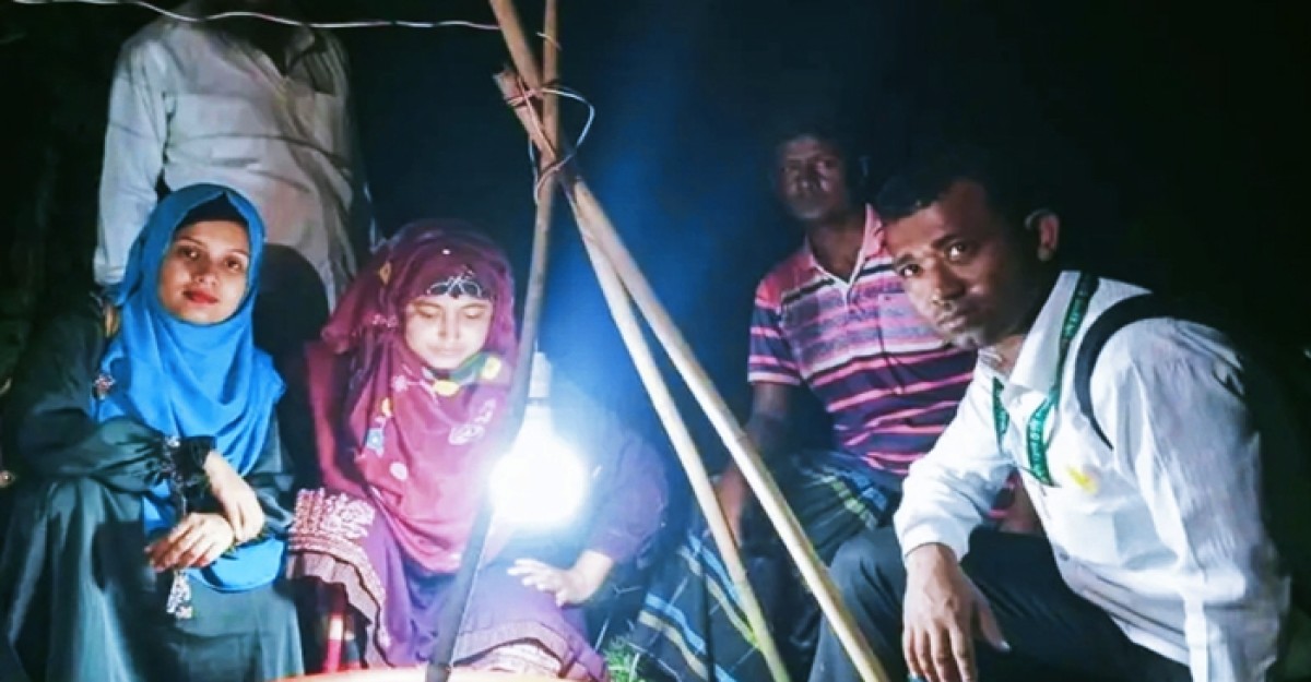 মুরাদনগরে আলোক ফাঁদ ব্যবহারে লক্ষ্যমাত্রার অধিক আবাদ