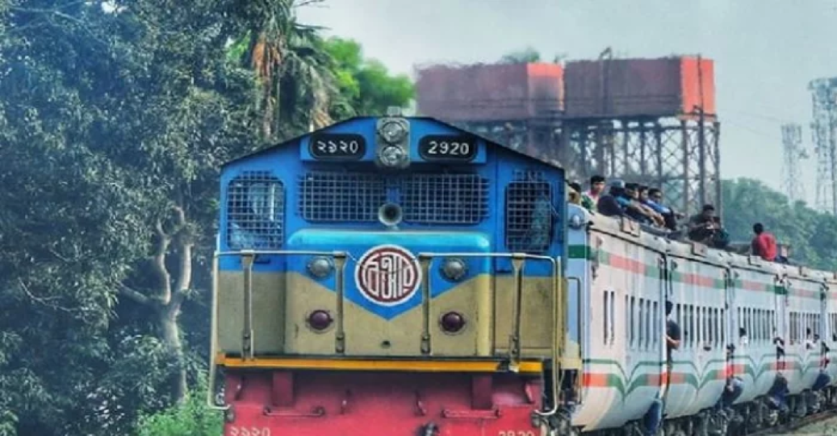 ঢাকার সঙ্গে চট্টগ্রাম-সিলেটের ট্রেন চলাচল বন্ধ