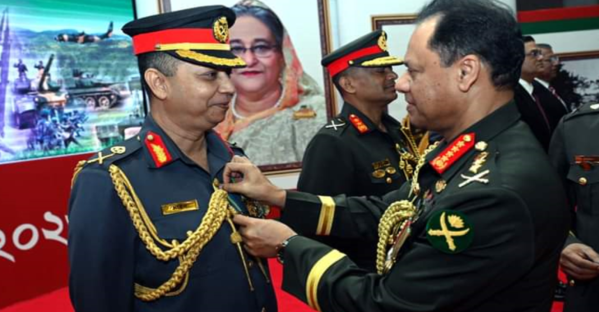 ‘বিশিষ্ট সেবা পদক’ অর্জন করলেন ফায়ার সার্ভিসের ডিজি