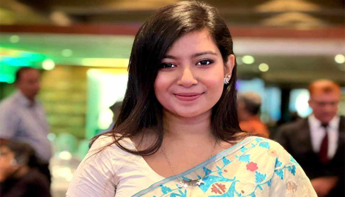 বিজয়ের উল্লাস সঞ্চালনায় সাদিয়া রশ্নি সূচনা