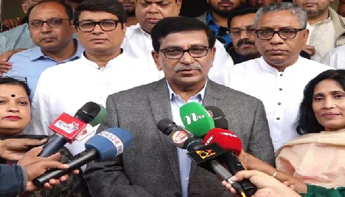 বিএনপির সামনে কোনো রাস্তা খোলা নেই বললেন হানিফ