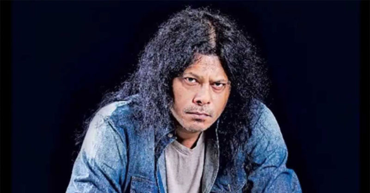 ১০ বছর পর লন্ডনে গান শোনাবেন জেমস