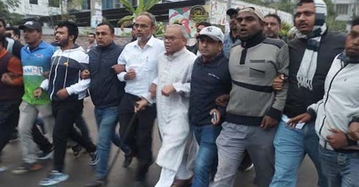 চলতি মাসেই সরকারের পতন হবে : রিজভী