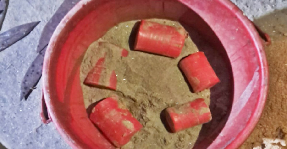 ককটেল তৈরির গোপন আস্তানার সন্ধান মিলেছে
