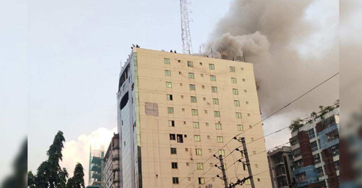 ফের মহাখালীর খাজা টাওয়ারে আগুন