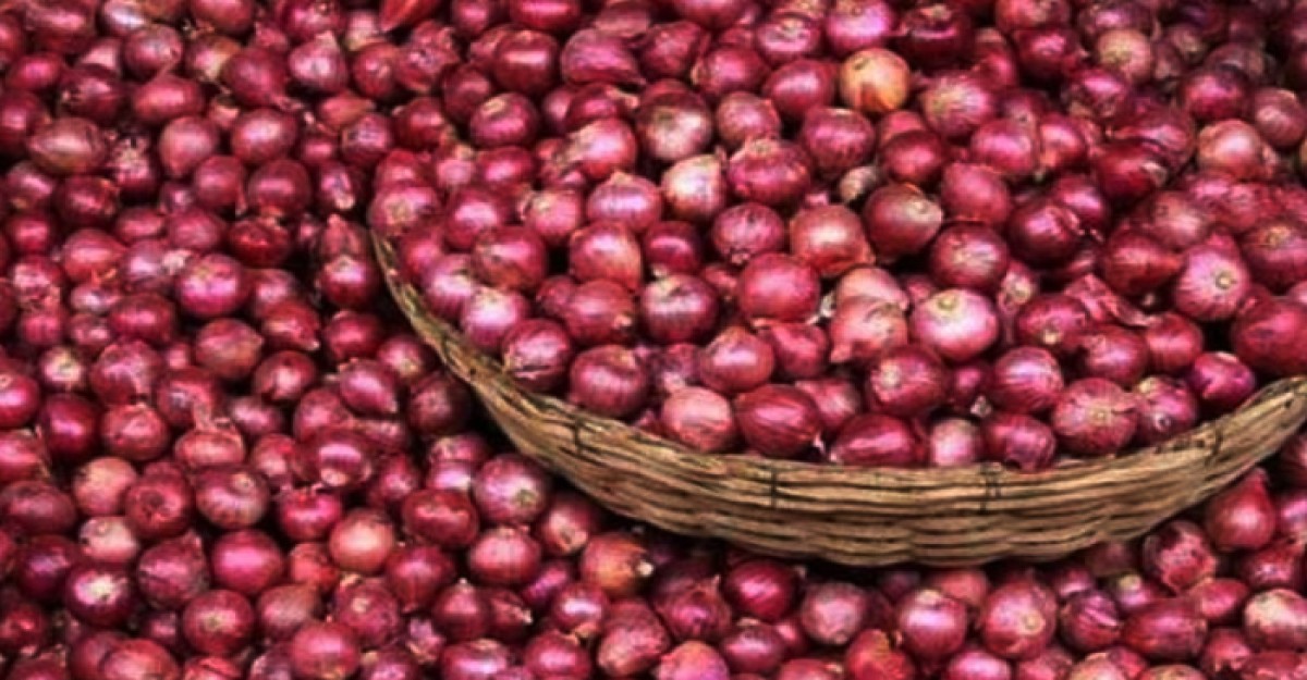 বাজার চলছে ব্যবসায়ীদের ইচ্ছেই