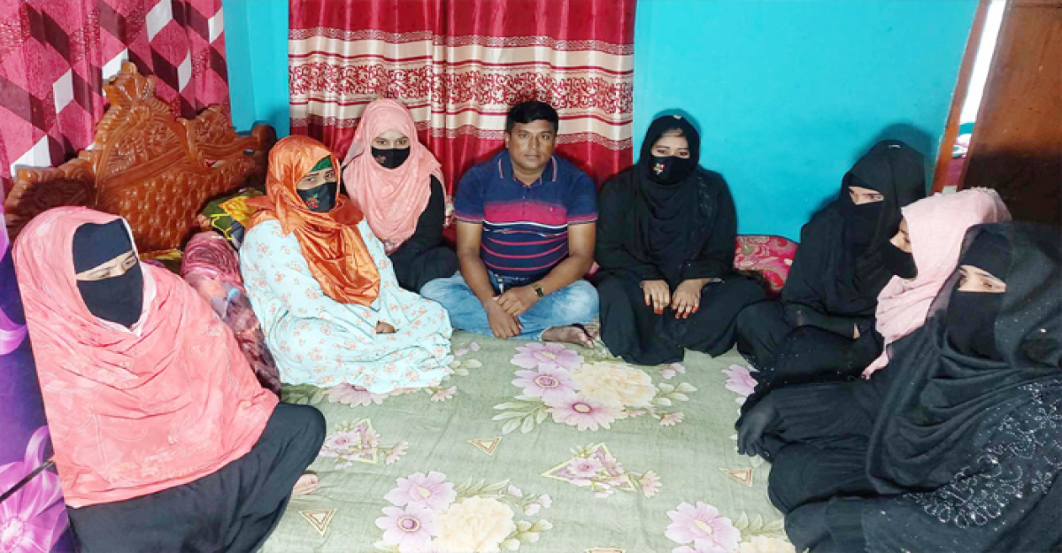 ৭ বউ নিয়ে সুখের সংসার রবিজুলের