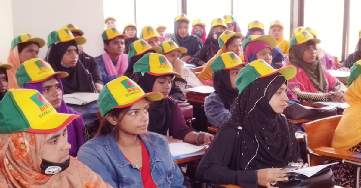 বিনা অভিবাসন ব্যয়ে জর্ডান যাচ্ছে নারীরা