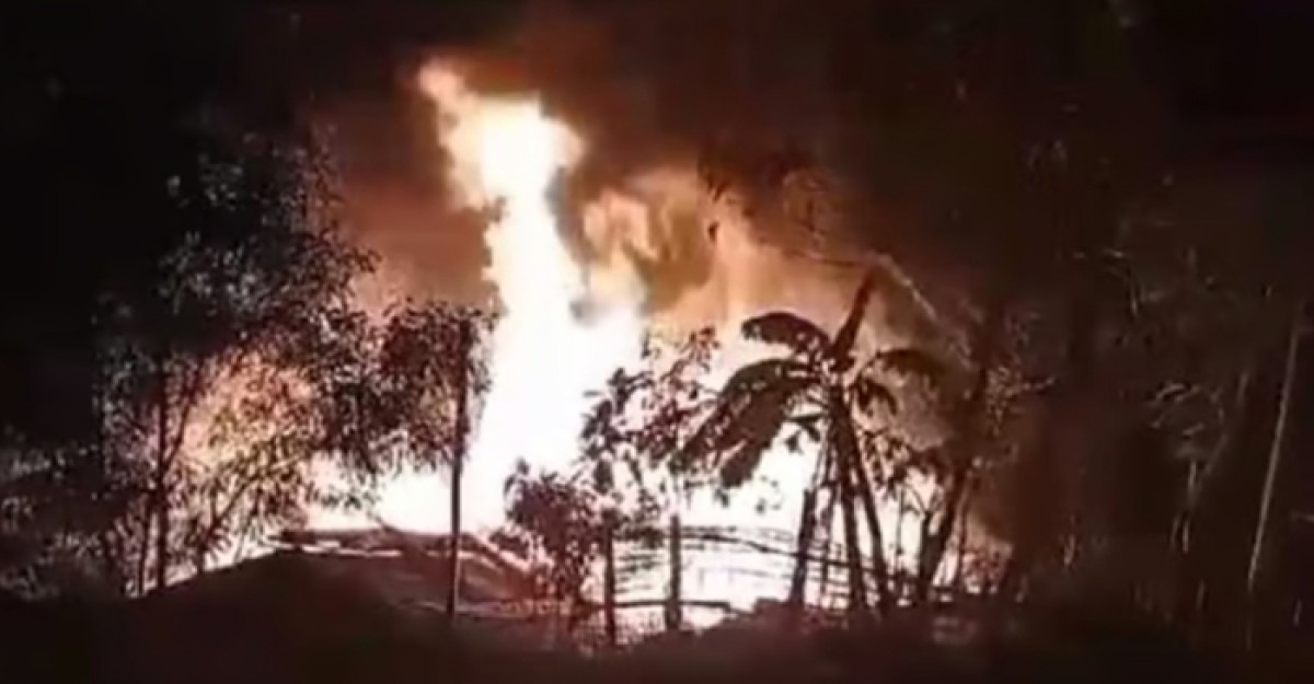 কক্সবাজারের উখিয়া রোহিঙ্গা ক্যাম্পে অগ্নিকাণ্ড