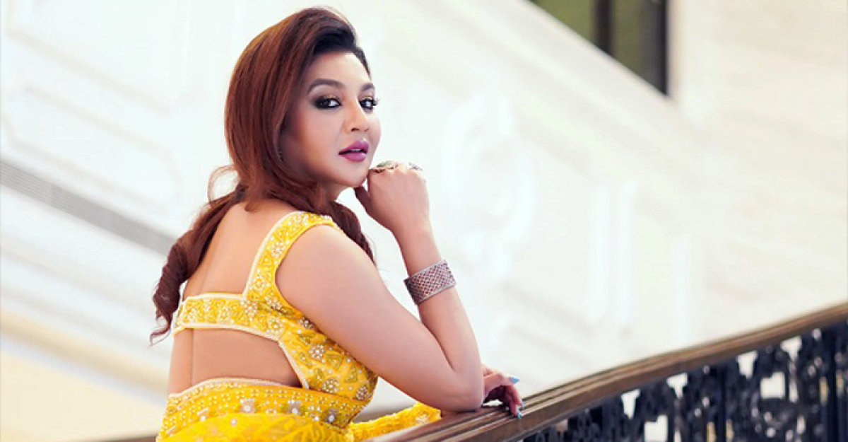 ভোট দিতে দেশে এসেছি: জয়া
