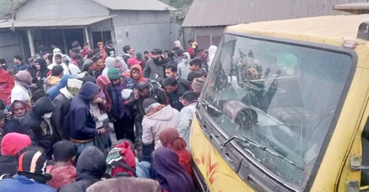 জামালপুরে সিএনজি অটোরিকশায় ট্রাকের ধাক্কায় নিহত ৩