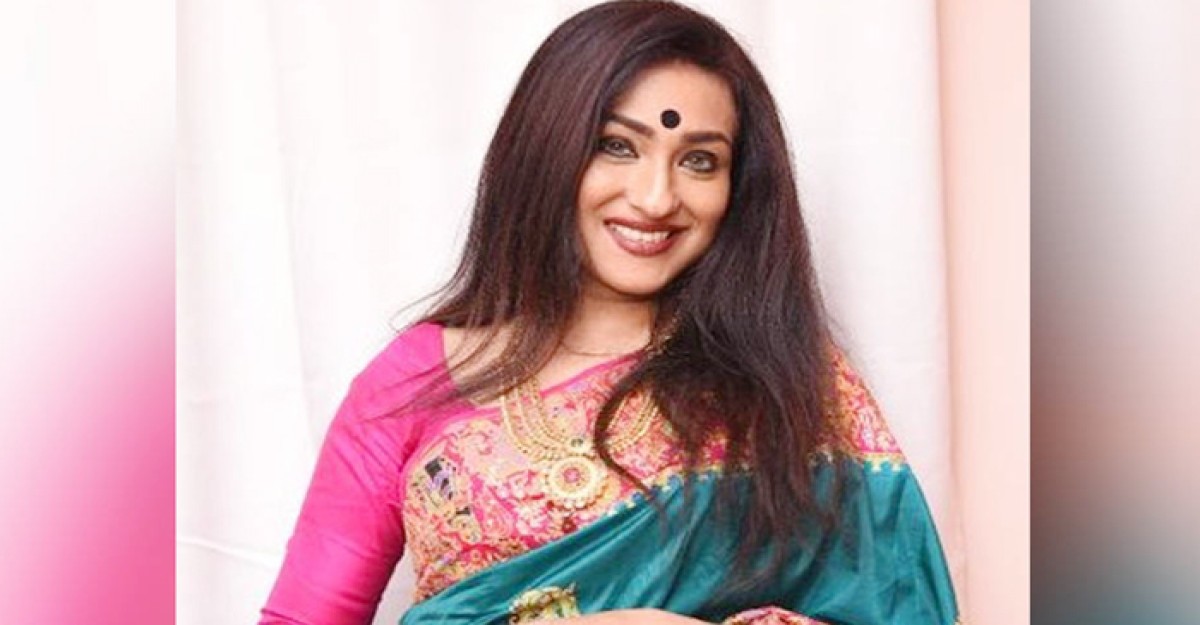 ‘ম্যাডাম সেনগুপ্ত’ চরিত্রে ঋতুপর্ণার চ্যালেঞ্জ