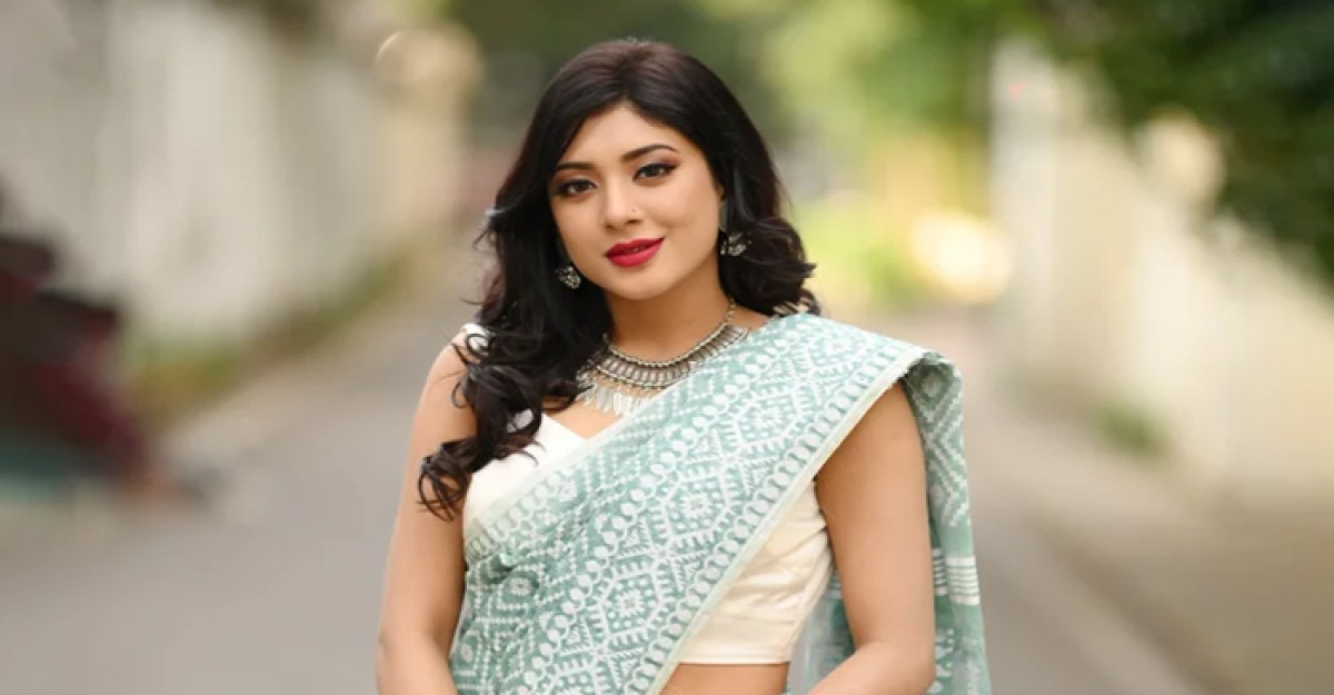 ঘুম থেকে উঠে শুনি আমার বিয়ে হয়ে গেছে: নীলা