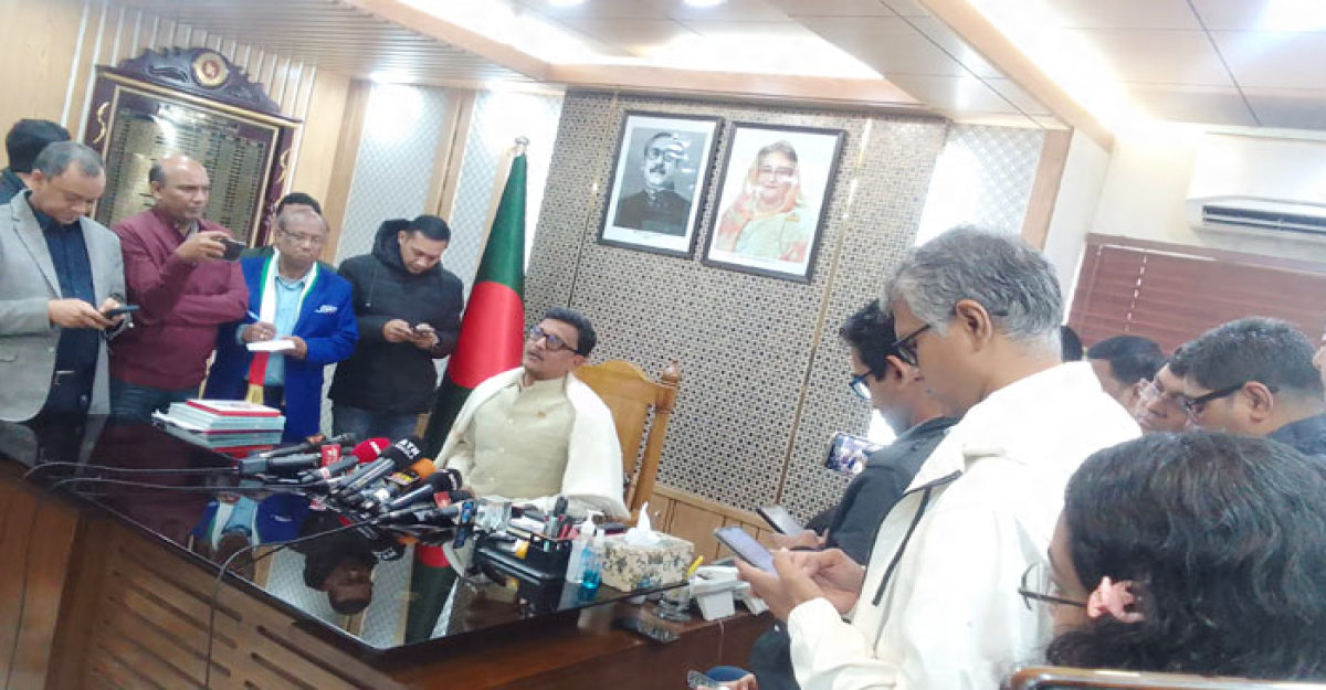 এই মুহূর্তে বলতে পারব না আসলে কোনটা সত্য: নৌপ্রতিমন্ত্রী