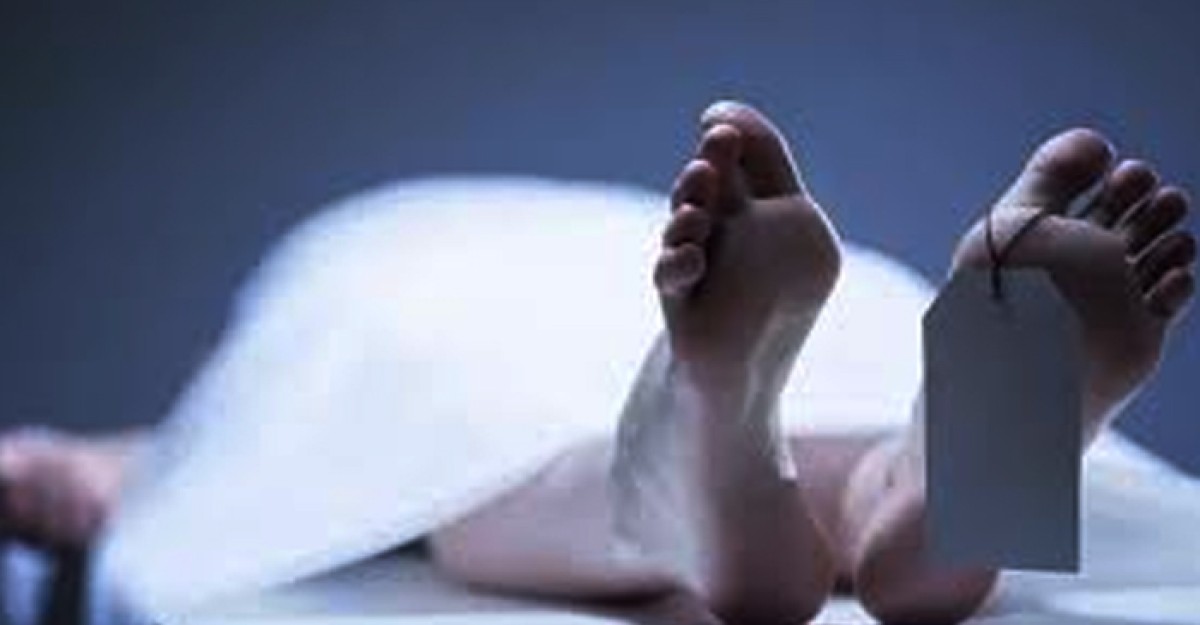 প্রেমিক-প্রেমিকার ঝুলন্ত মৃতদেহ উদ্ধার