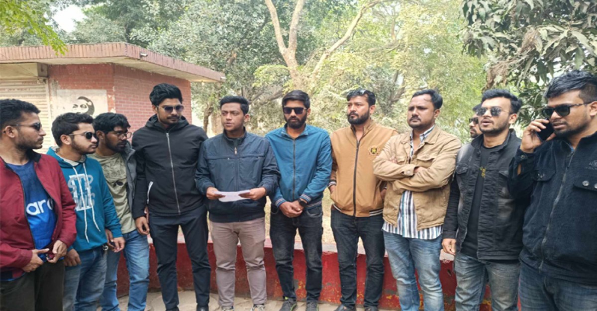 জাবি শাখা ছাত্রলীগের সাধারণ সম্পাদককে অবাঞ্চিত ঘোষণা