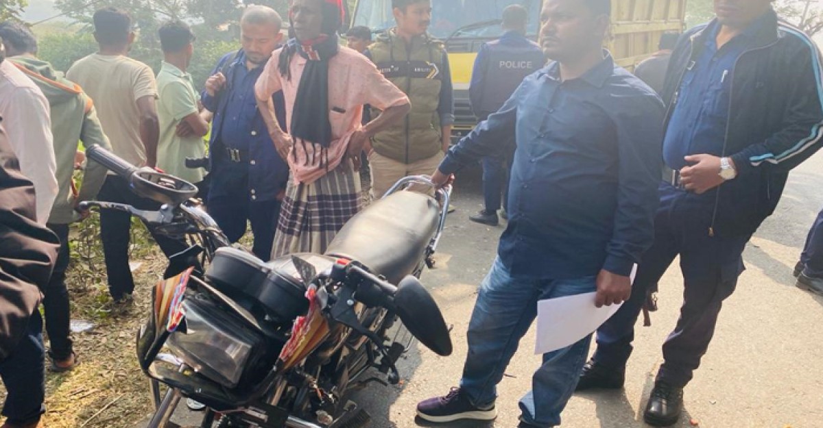 মৌলভীবাজারে ট্রাকের ধাক্কায় ২ মোটরসাইকেল আরোহী নিহত