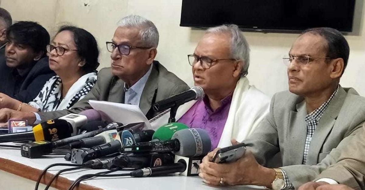মিথ্যা কথা বলার জন্য আওয়ামী লীগের মন্ত্রীদের পুরস্কার দেওয়া যেতে পারে: রিজভী