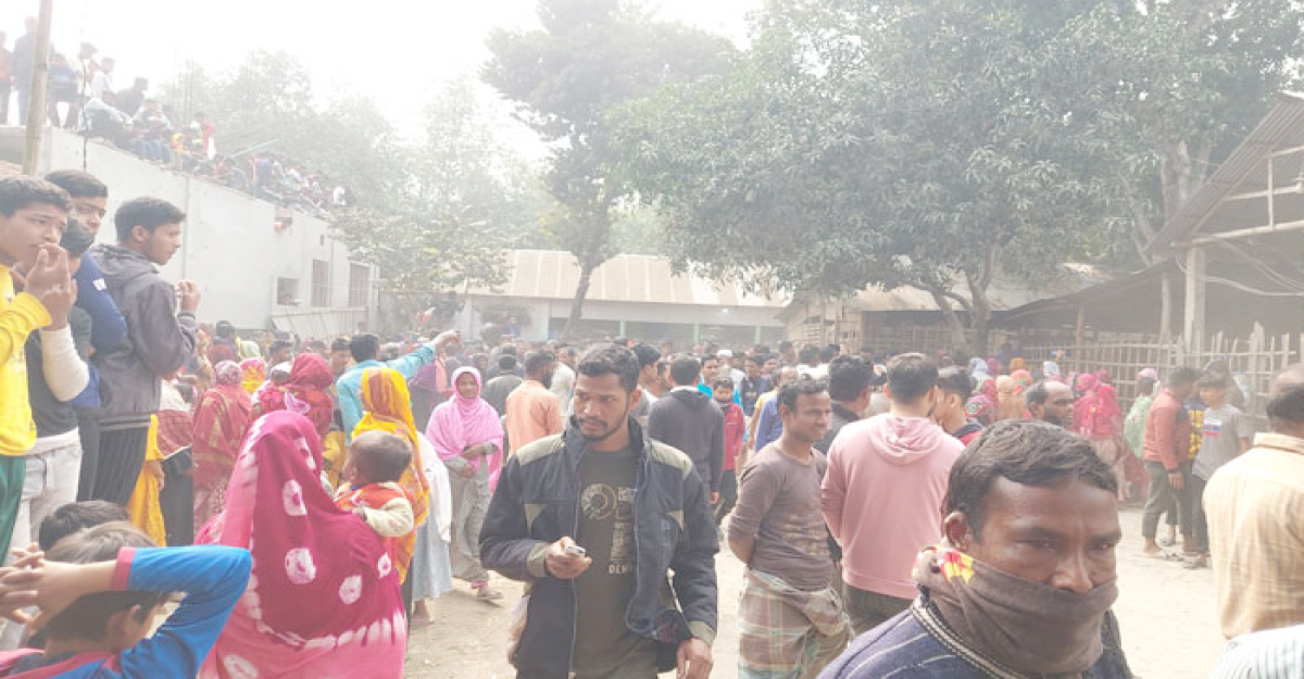 স্ত্রী ও ২ সন্তানকে হত্যার পর ব্যবসায়ীর আত্মহত্যার চেষ্টা