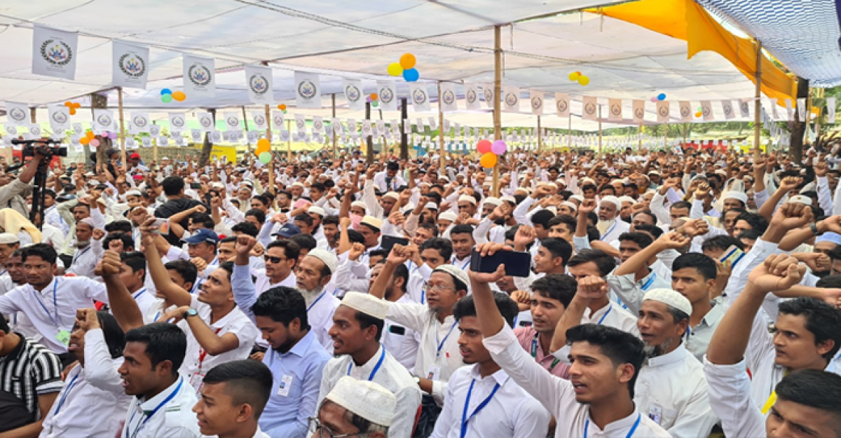 একযোগে মিয়ানমারে ফিরে যাওয়ার হুঁশিয়ারি রোহিঙ্গাদের