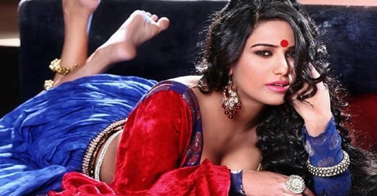 বেঁচে আছেন অভিনেত্রী পুনম পাণ্ডে, ভিডিও বার্তা প্রকাশ