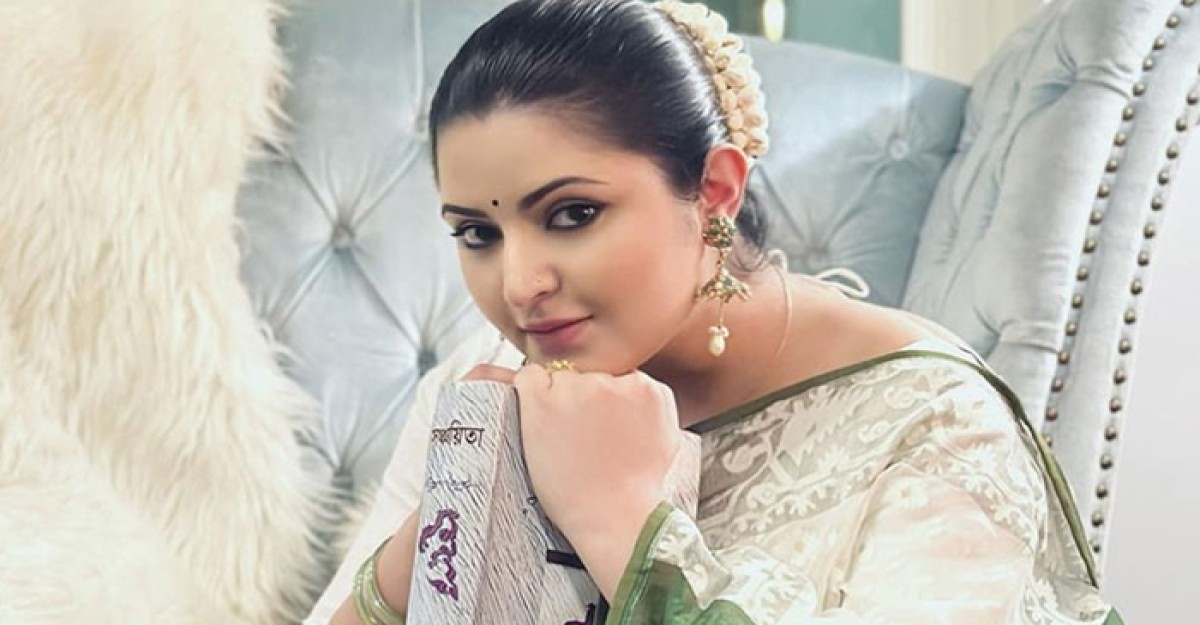 ভালোবাসা দিবসে নতুন চমক নিয়ে আসছেন পরী