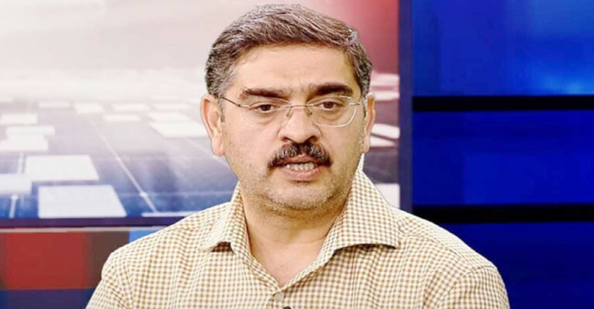 পাকিস্তানের প্রধানমন্ত্রীকে উচ্চ আদালতে তলব