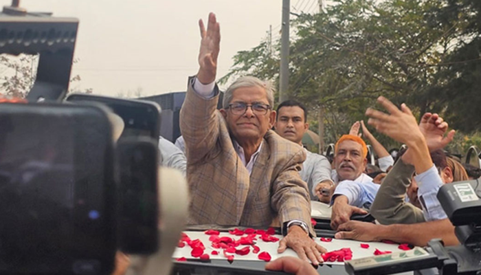কারামুক্ত হলেন ফখরুল-খসরু