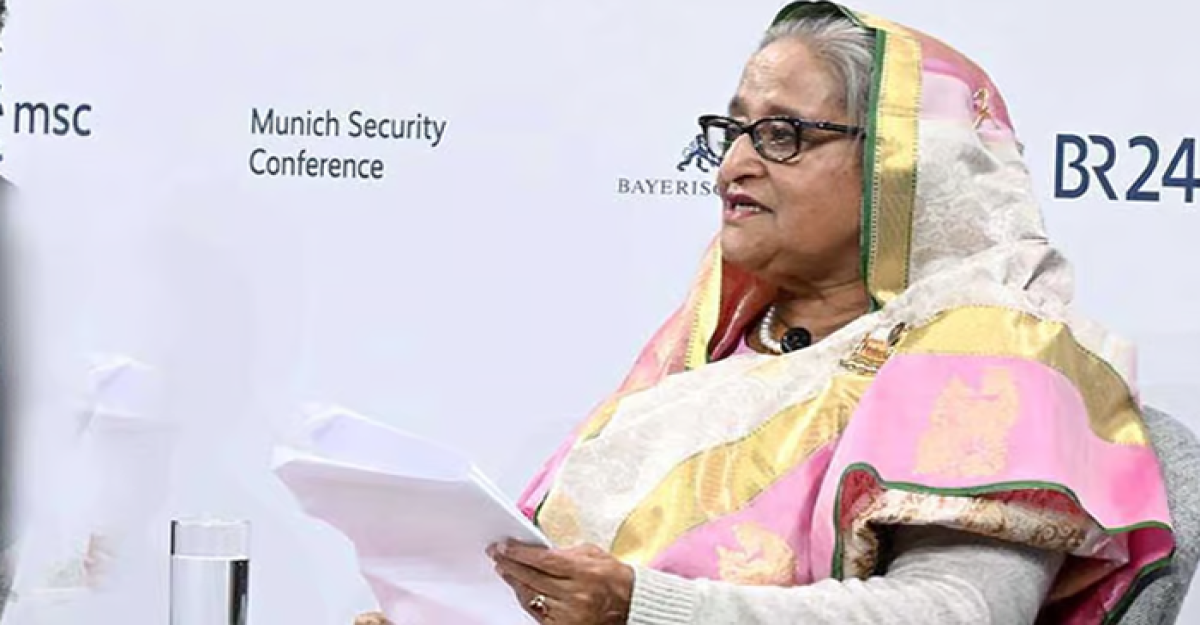 অস্ত্র প্রতিযোগিতা বন্ধে বিশ্ব নেতাদের আহ্বান প্রধানমন্ত্রীর